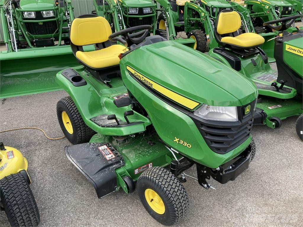 John Deere X330 Trattori compatti
