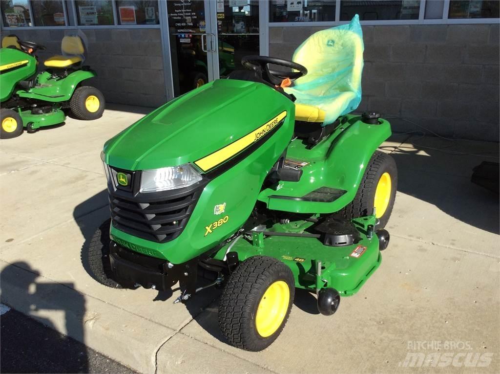 John Deere X380 Trattori compatti