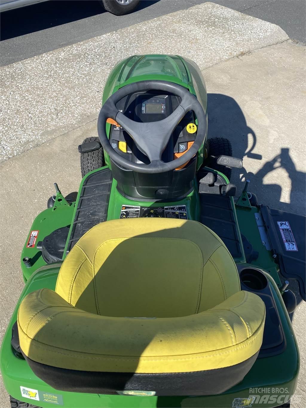John Deere X380 Trattori compatti