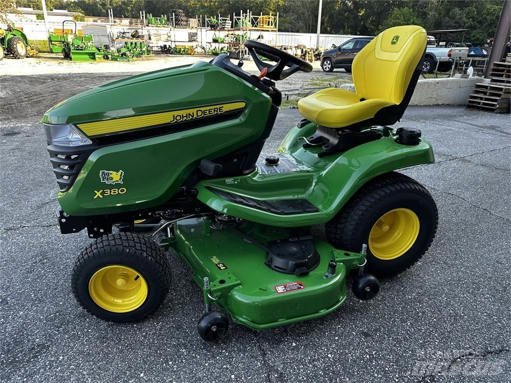 John Deere X380 Trattori compatti