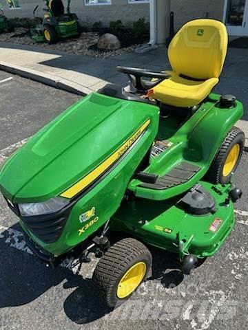 John Deere X380 Trattorini tagliaerba
