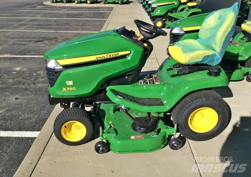 John Deere X390 Trattori compatti