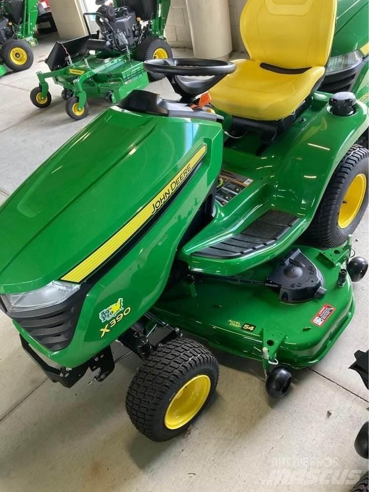 John Deere X390 Trattori compatti