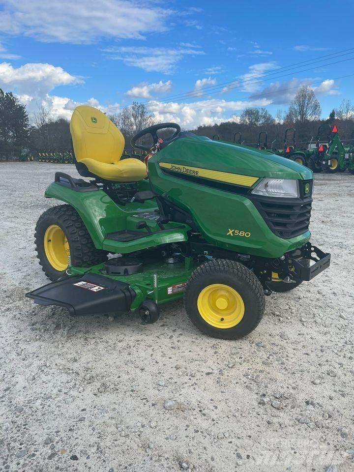 John Deere X580 Trattorini tagliaerba