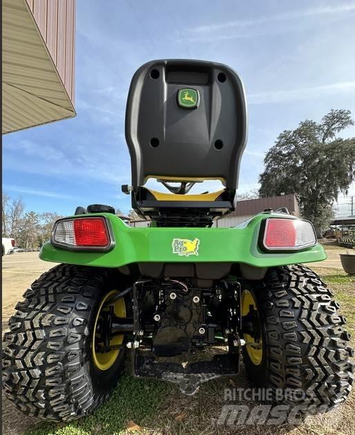 John Deere X739 Trattori compatti