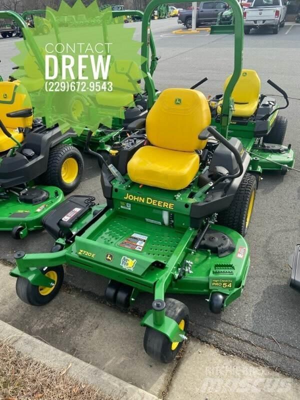 John Deere Z720E Tosaerba zero turn