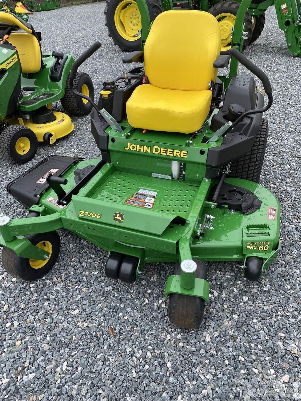 John Deere Z720E Tosaerba zero turn