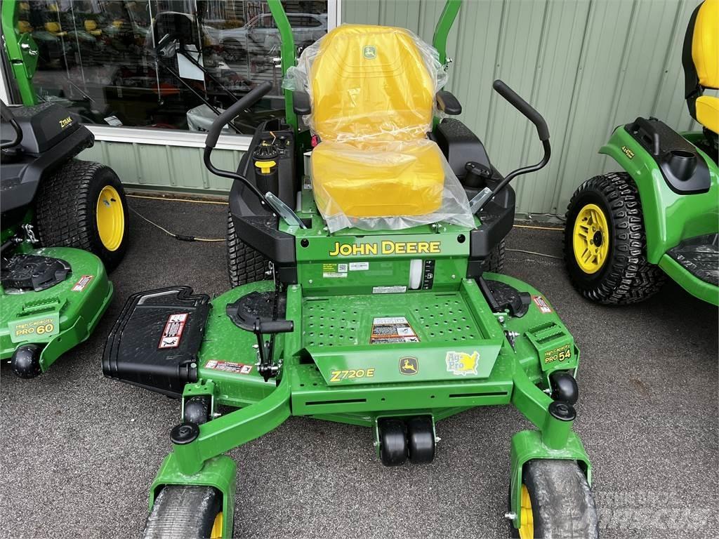 John Deere Z720E Tosaerba zero turn