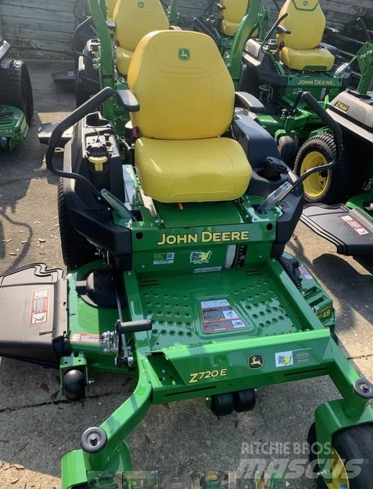 John Deere Z720E Tosaerba zero turn