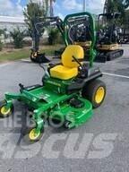 John Deere Z735E Tosaerba zero turn