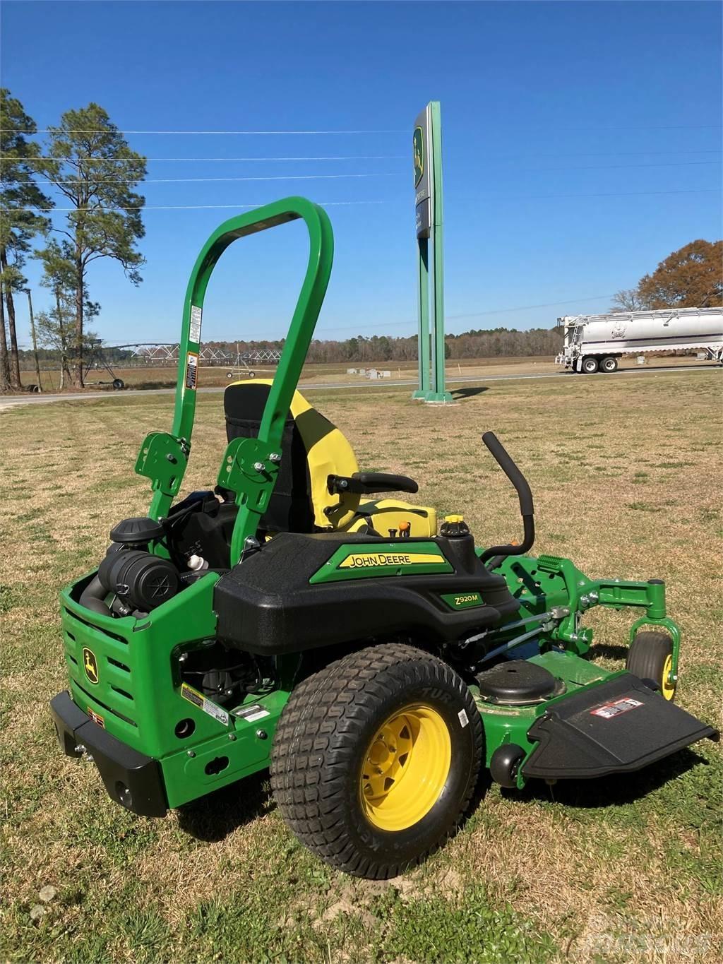 John Deere Z920M Tosaerba zero turn