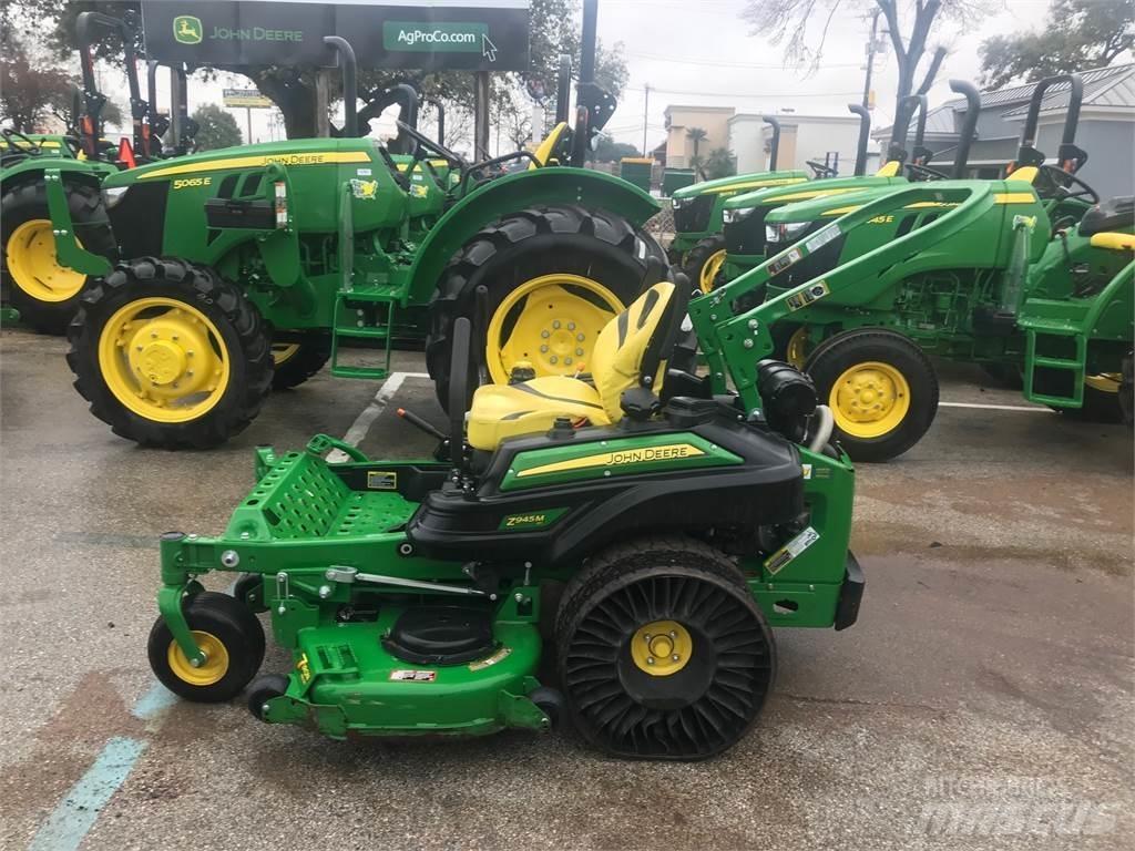 John Deere Z945M Tosaerba zero turn