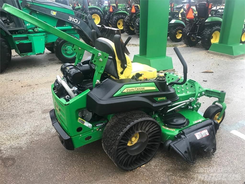 John Deere Z945M Tosaerba zero turn