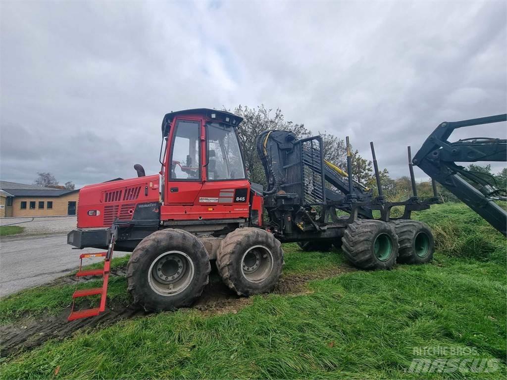 Komatsu 845 Forwarder