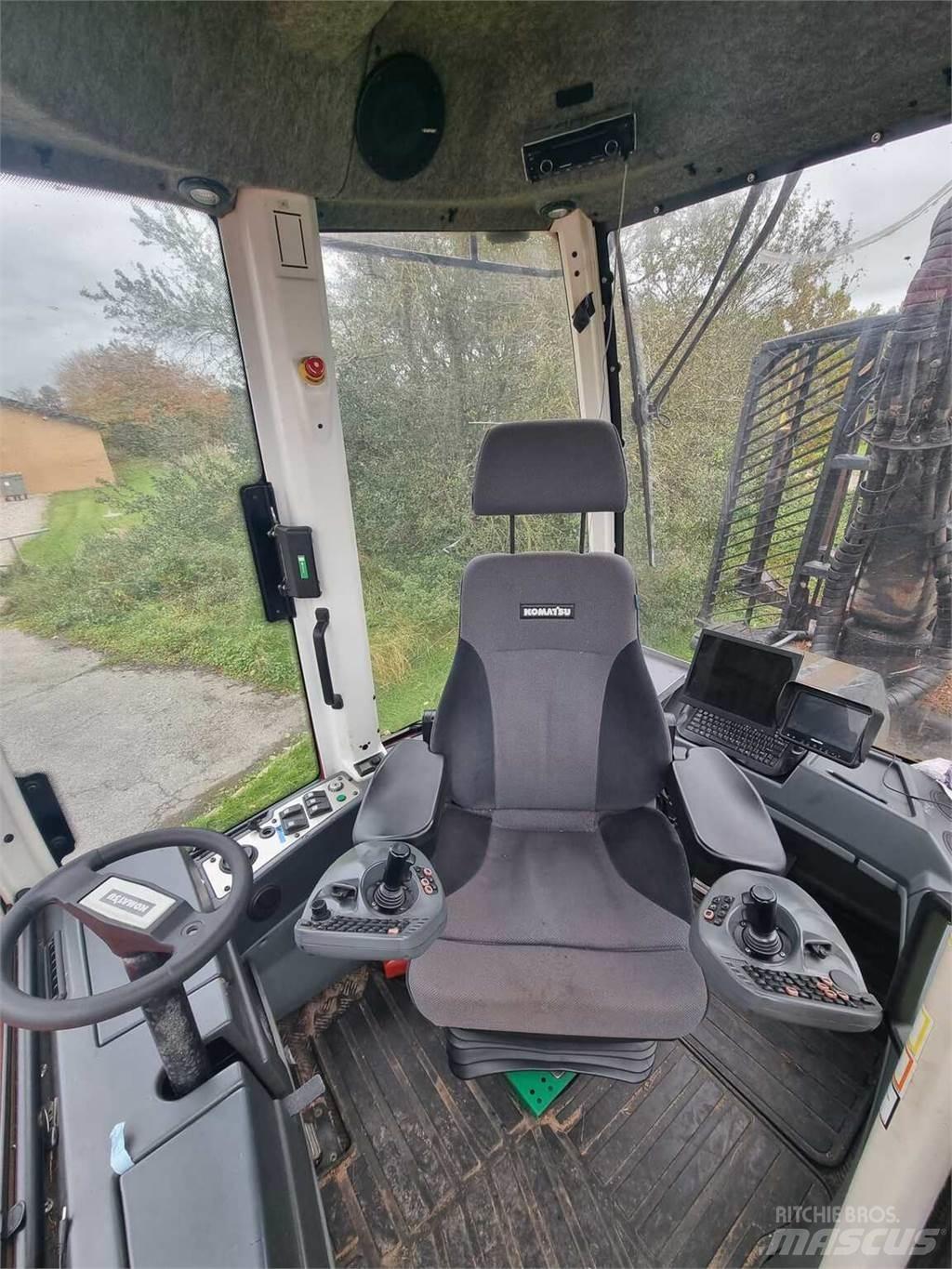 Komatsu 845 Forwarder