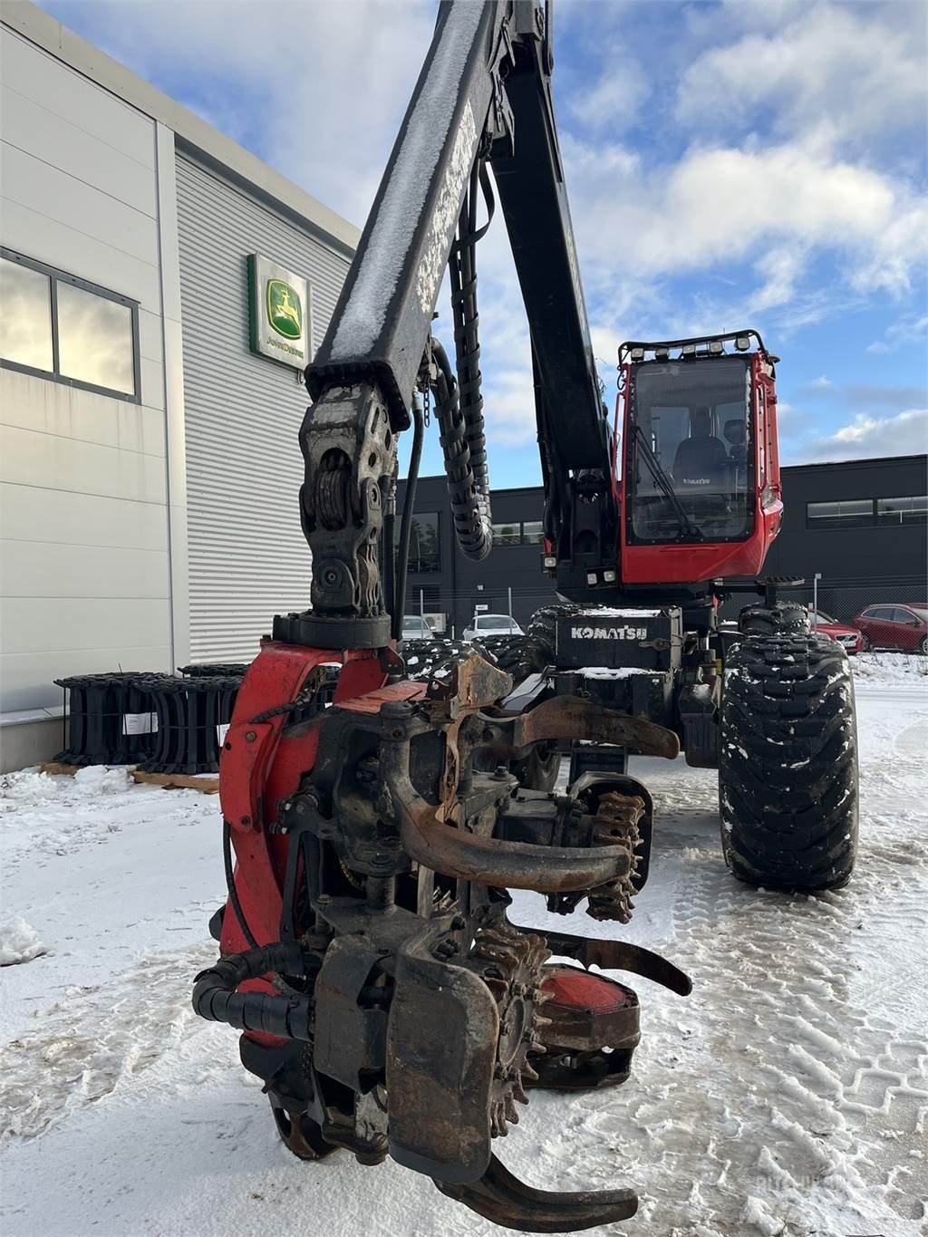 Komatsu 951 Abbattitrici, Disboscatrici