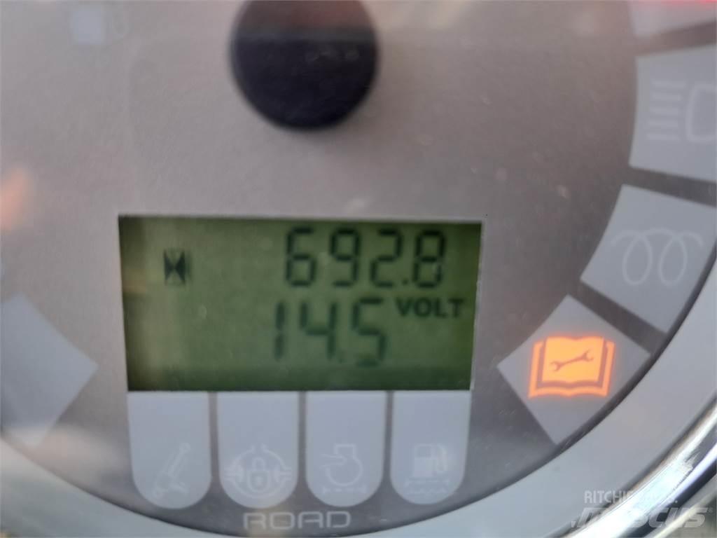 Kramer KL 25.5T Pale gommate