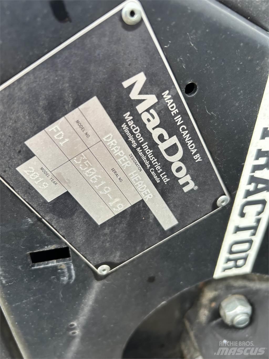 MacDon FD135 Accessori per mietitrebbiatrici