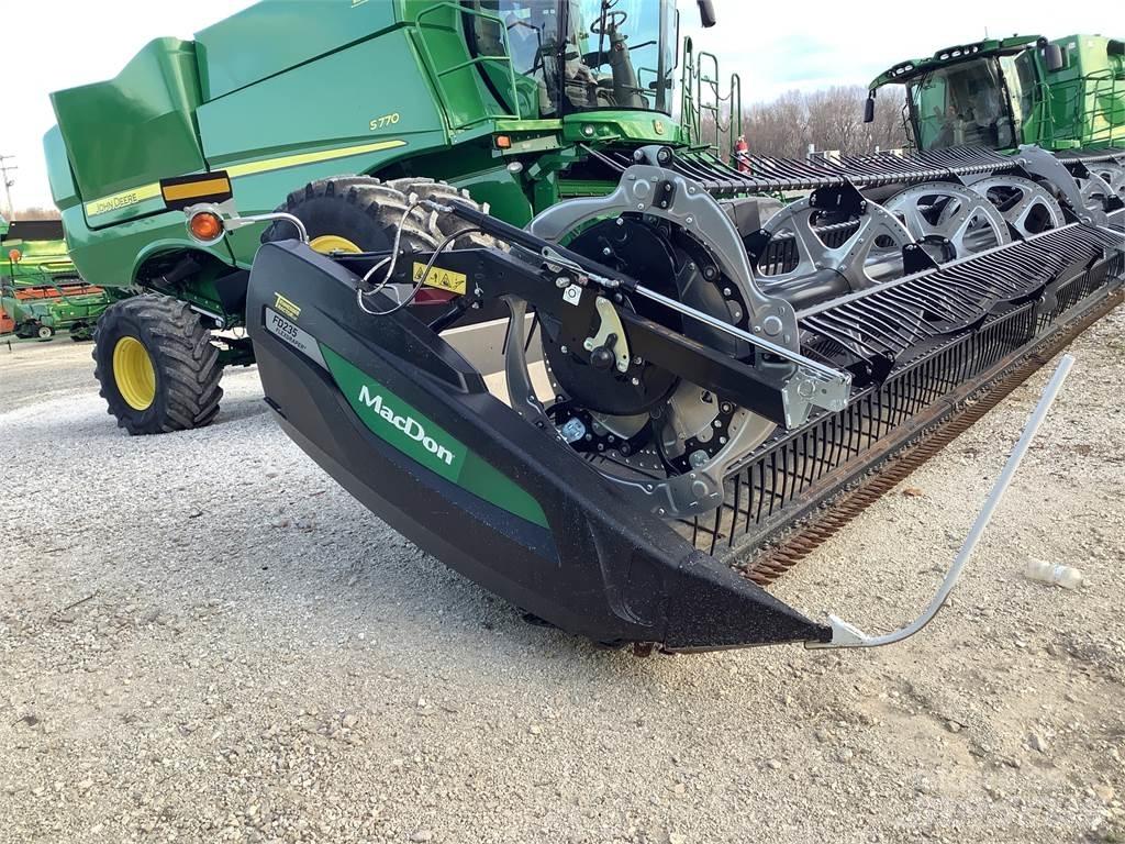 MacDon FD235 Accessori per mietitrebbiatrici