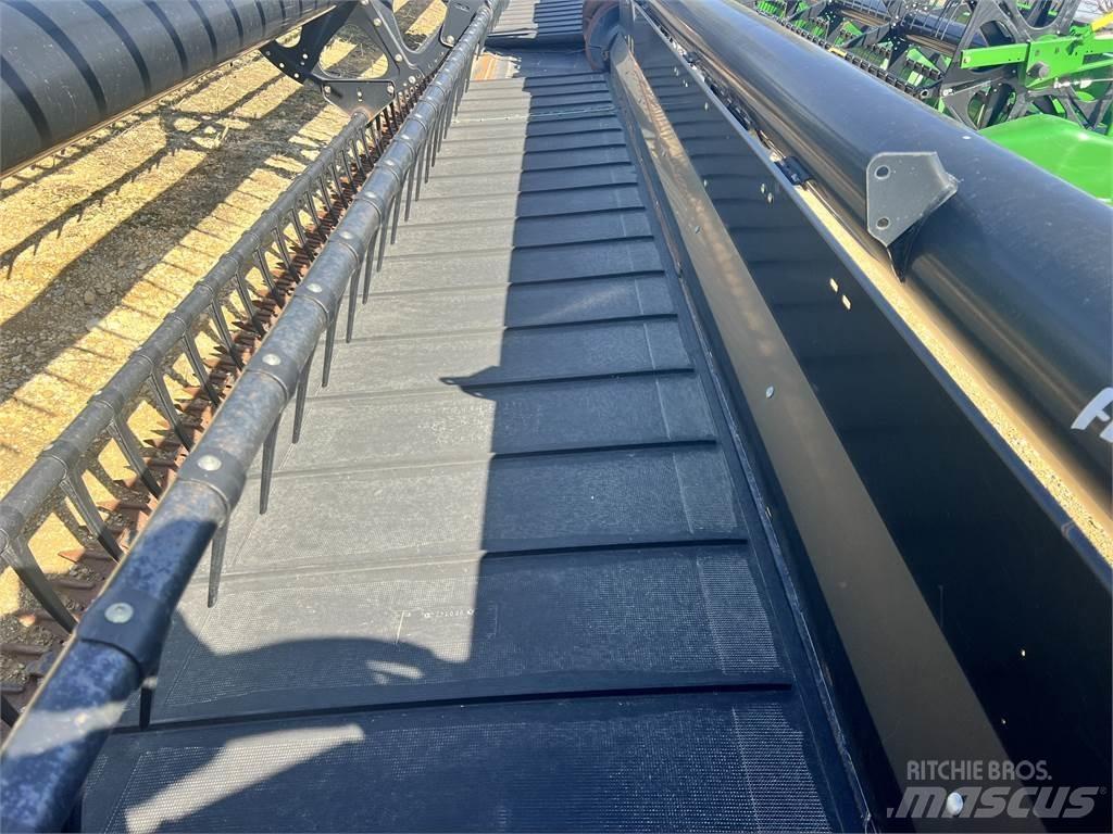 MacDon FD75 Accessori per mietitrebbiatrici