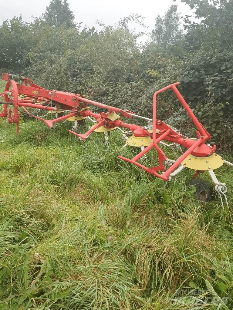 Pöttinger 810N Ranghinatori