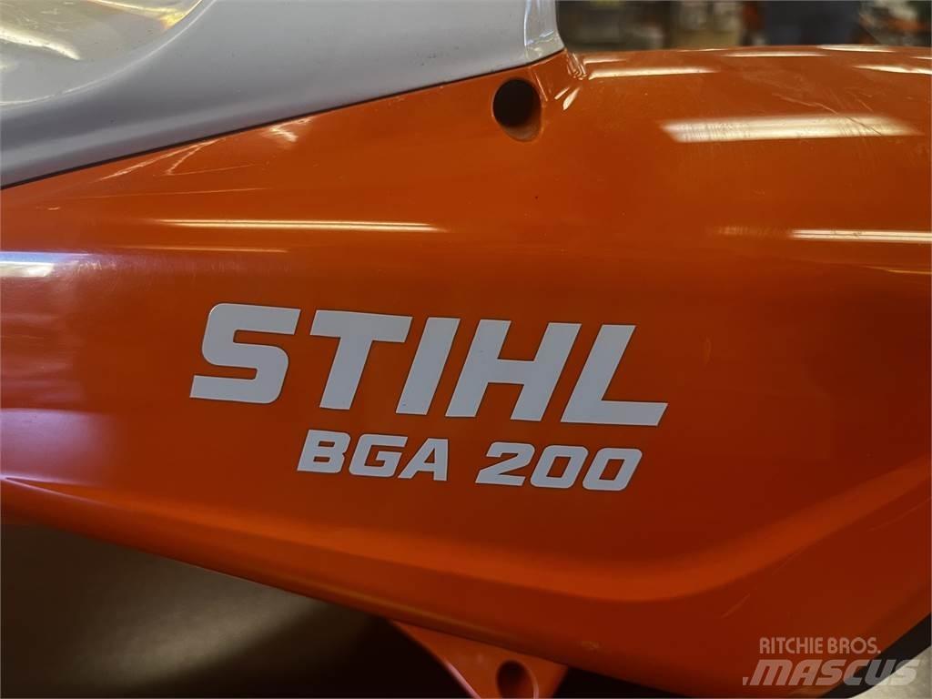 Stihl BGA200 Golf cart