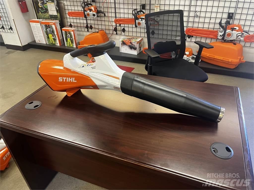 Stihl BGA200 Golf cart