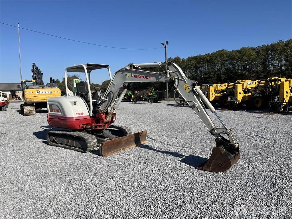 Takeuchi TB240 Miniescavatori