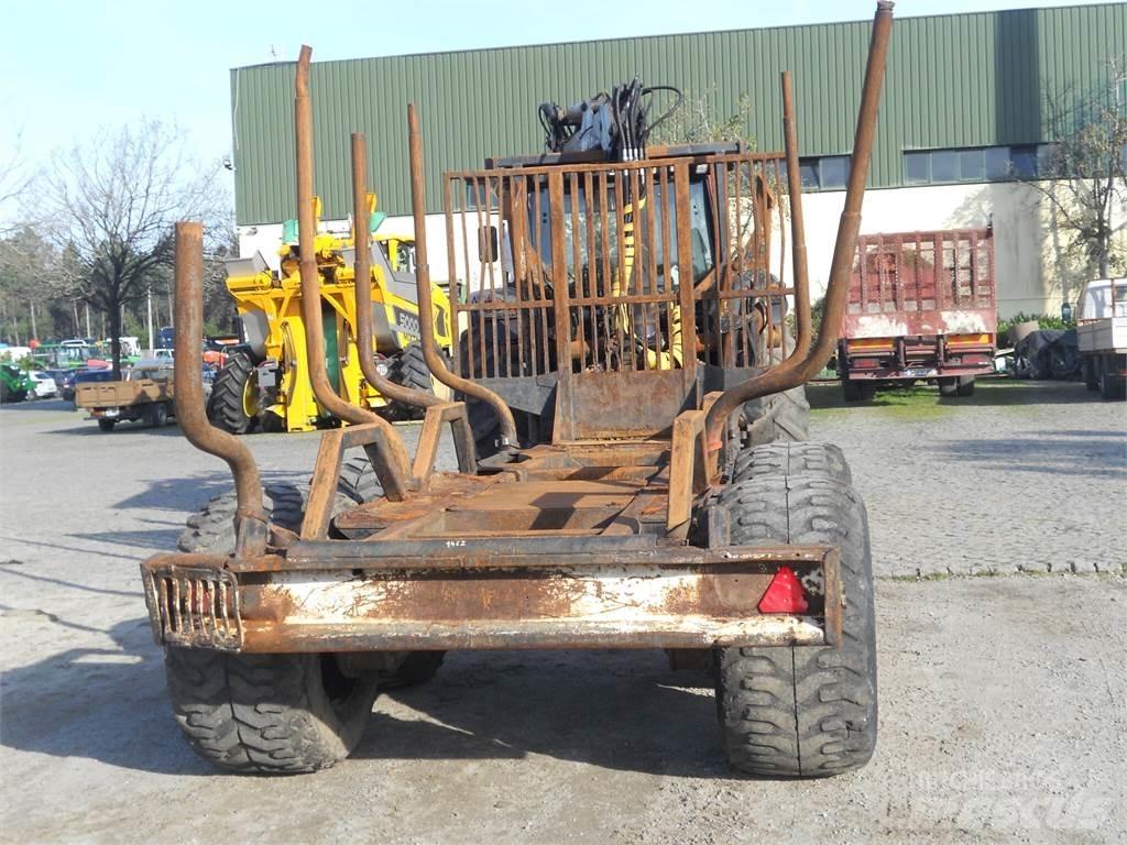 Valtra N121 Gru e pale