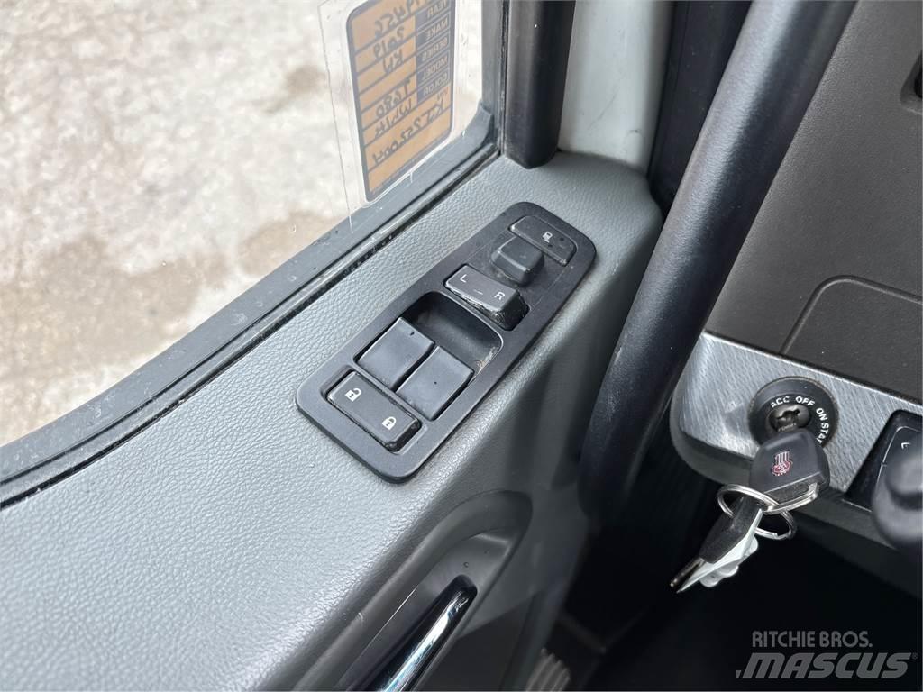 Kenworth T680 Motrici e Trattori Stradali