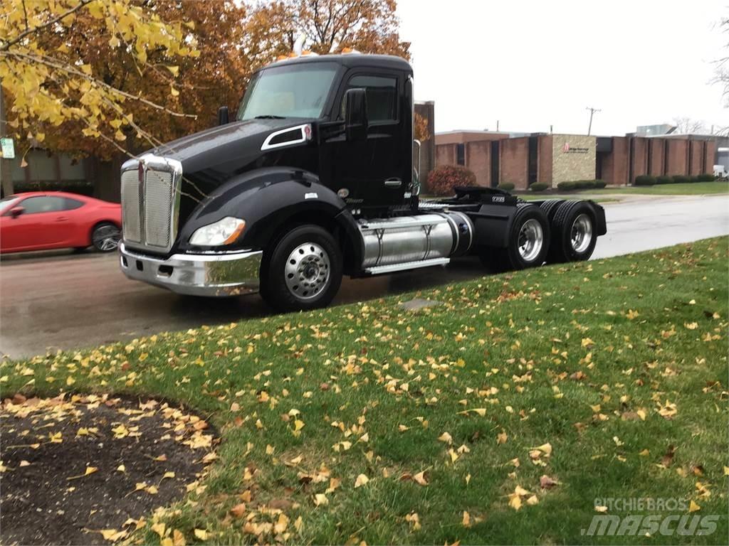 Kenworth T680 Motrici e Trattori Stradali