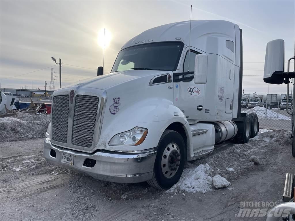 Kenworth T680 Motrici e Trattori Stradali