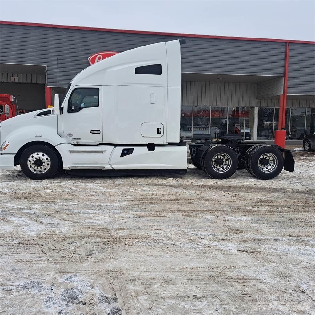 Kenworth T680 Motrici e Trattori Stradali
