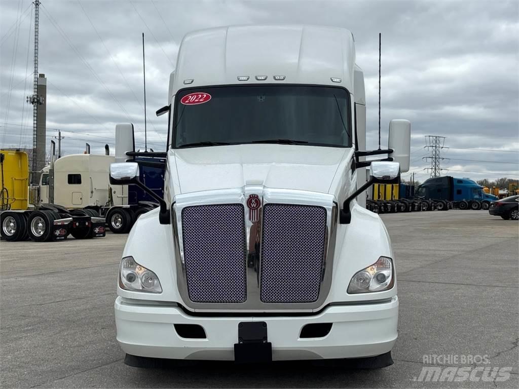 Kenworth T680 Motrici e Trattori Stradali