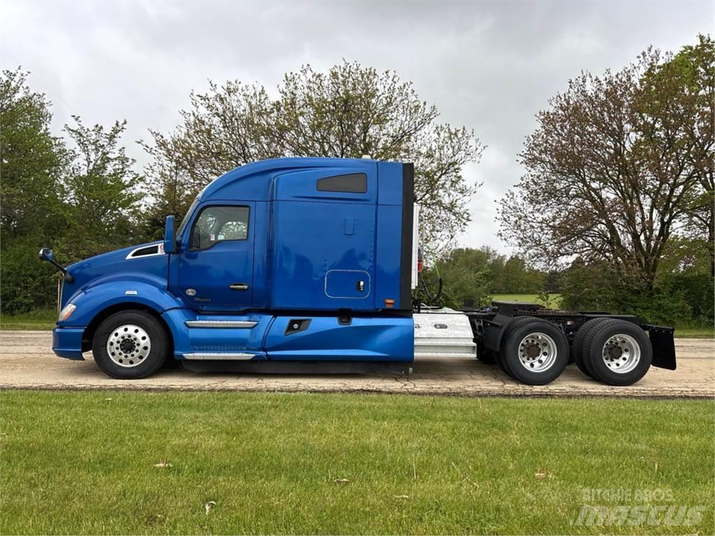 Kenworth T680 Motrici e Trattori Stradali