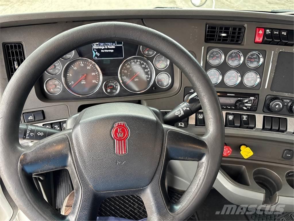 Kenworth T680 Motrici e Trattori Stradali