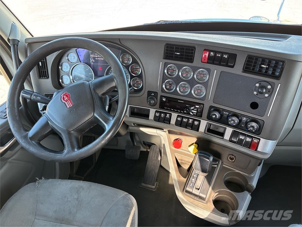 Kenworth T680 Motrici e Trattori Stradali