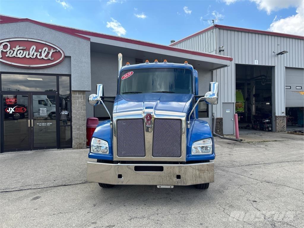 Kenworth T880 Motrici e Trattori Stradali