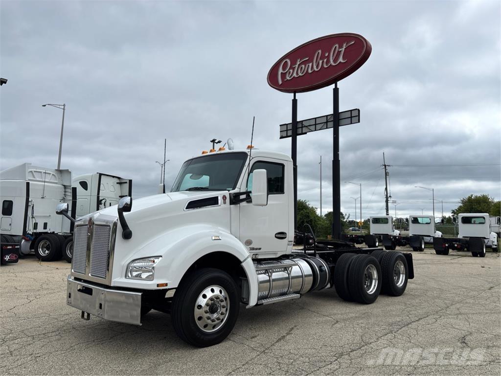 Kenworth T880 Motrici e Trattori Stradali