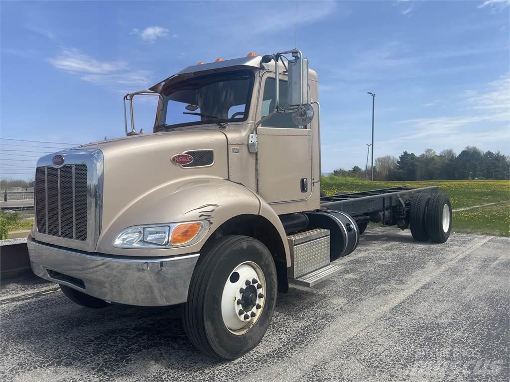 Peterbilt 337 Autocabinati