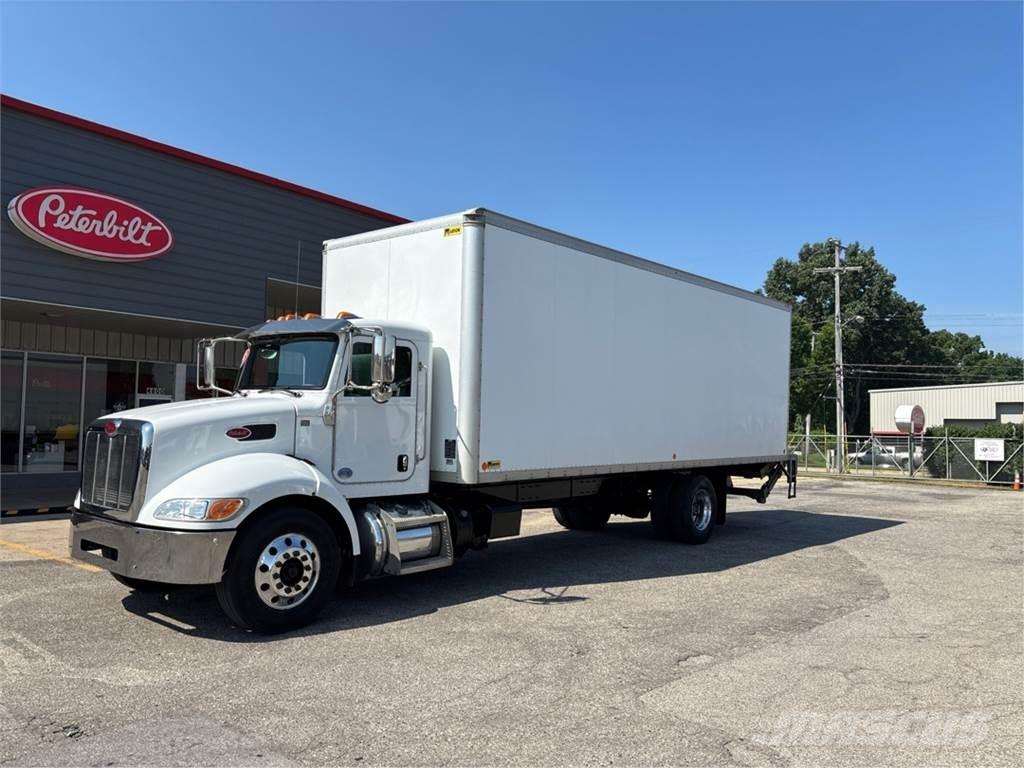 Peterbilt 337 Camion cassonati