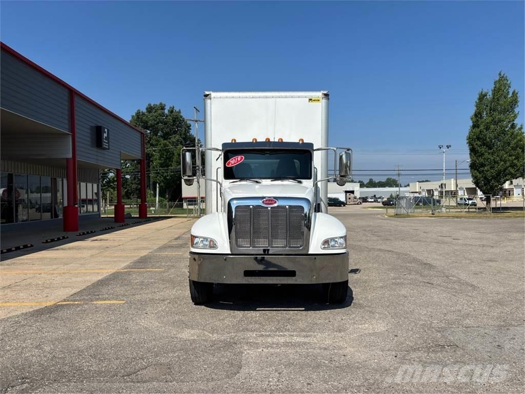 Peterbilt 337 Camion cassonati