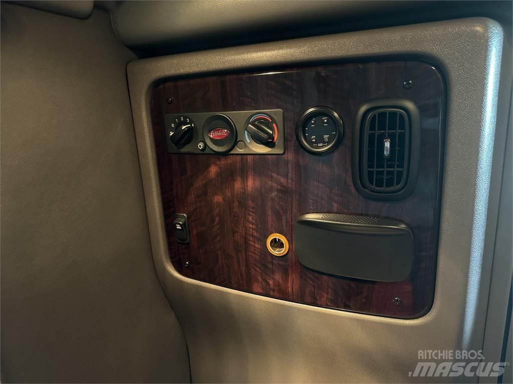 Peterbilt 389 Motrici e Trattori Stradali