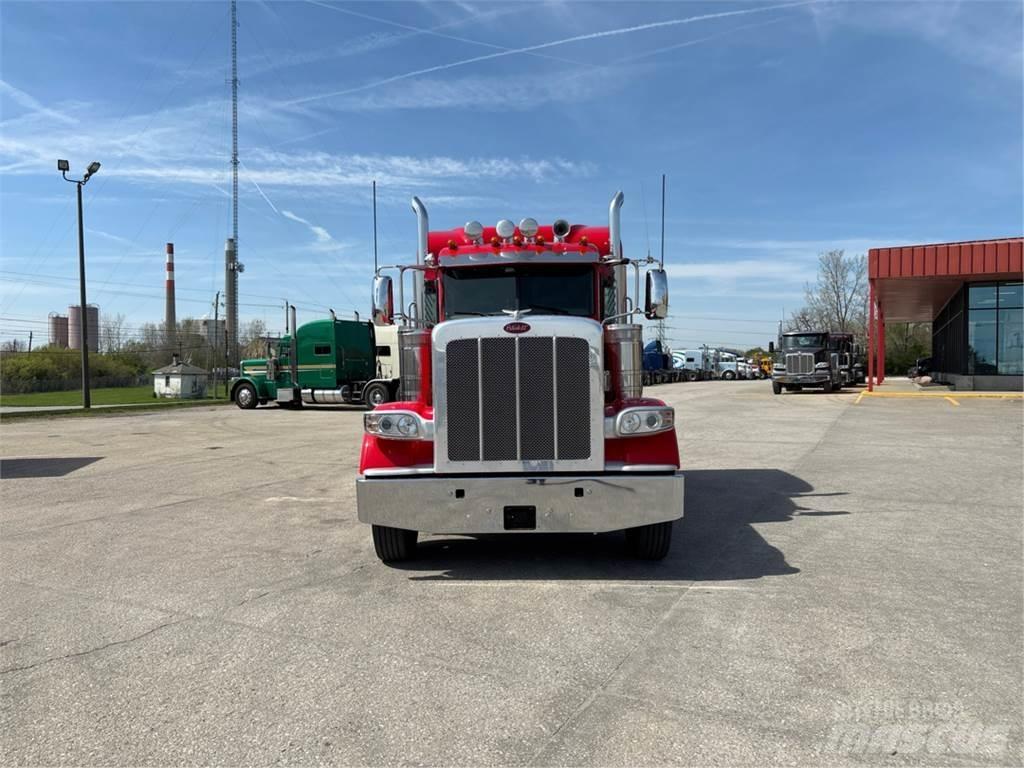 Peterbilt 389 Motrici e Trattori Stradali