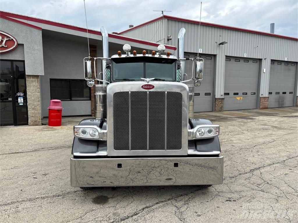 Peterbilt 389 Motrici e Trattori Stradali
