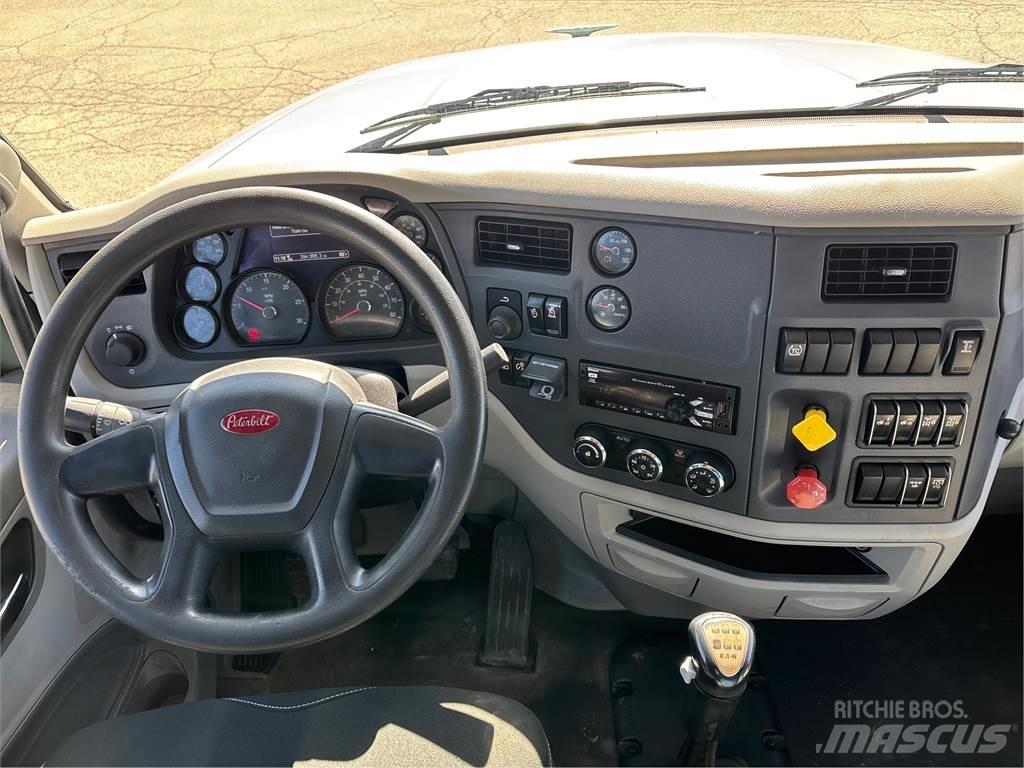 Peterbilt 567 Motrici e Trattori Stradali