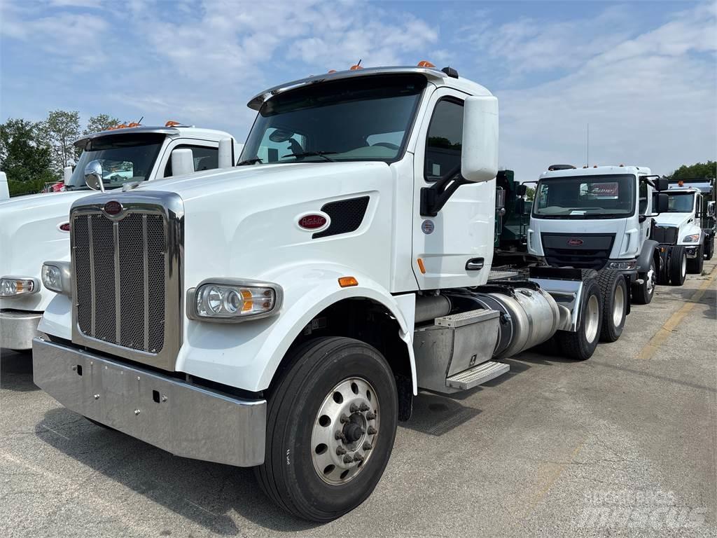 Peterbilt 567 Camion altro