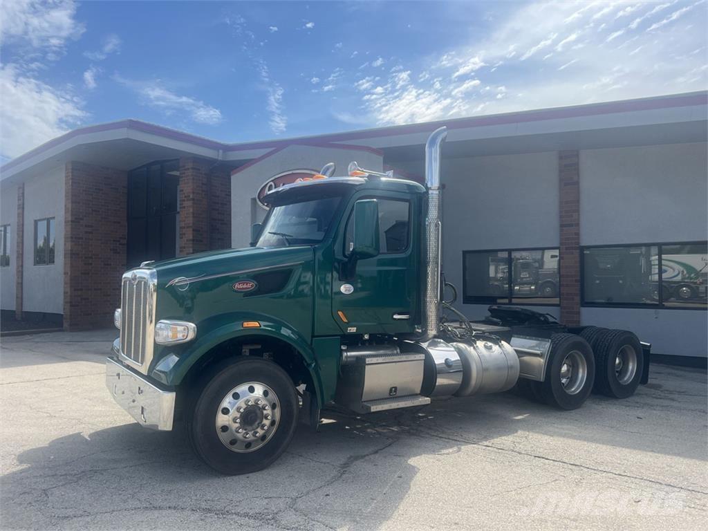 Peterbilt 567 Camion altro