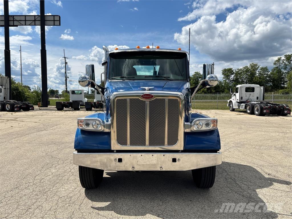 Peterbilt 567 Camion altro