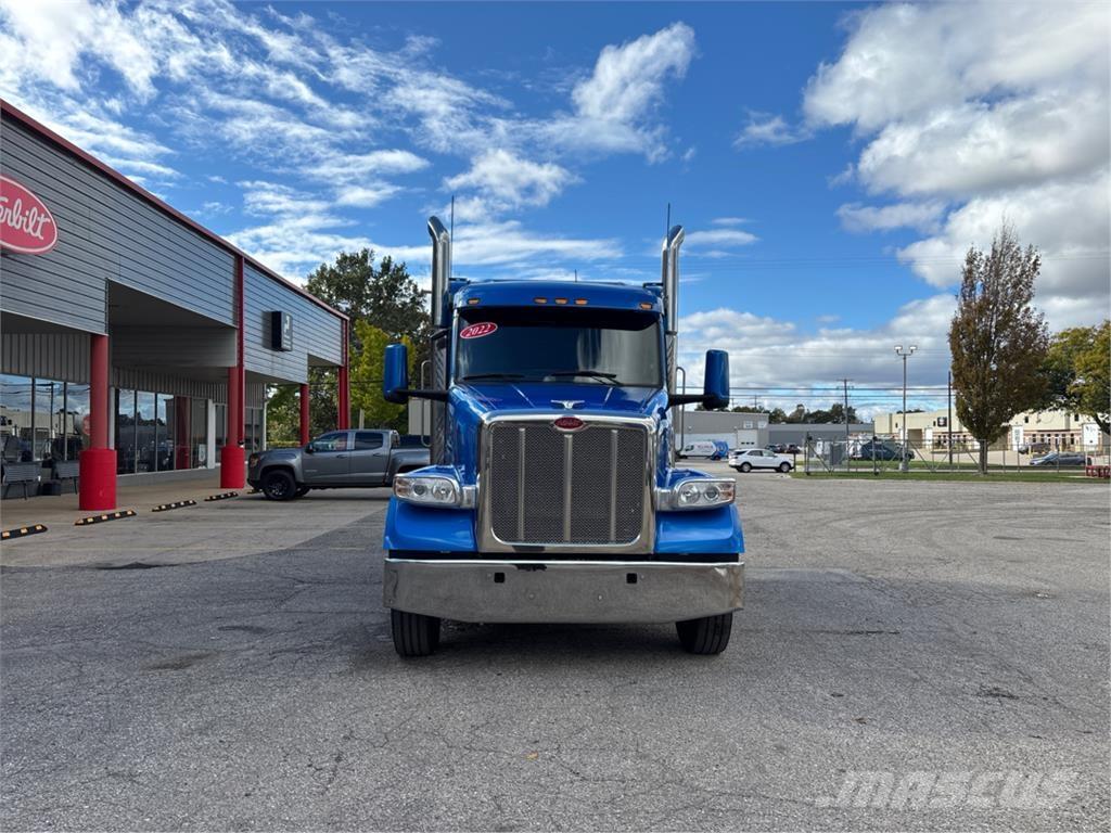 Peterbilt 567 Camion altro